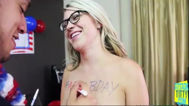 Sunny Hart Her Massive American Titty