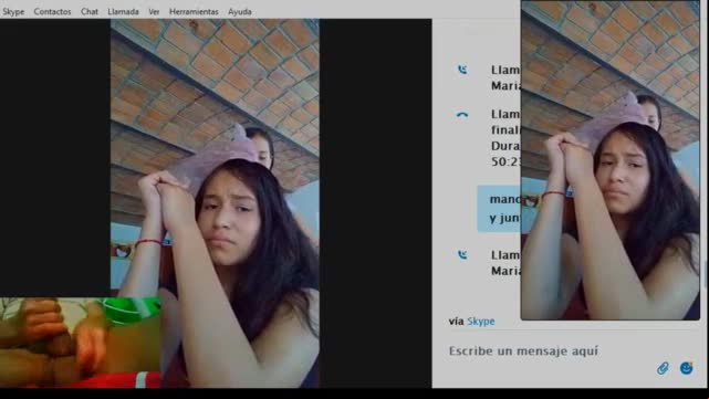 Descargen los videos talves los eliminen son dos putas